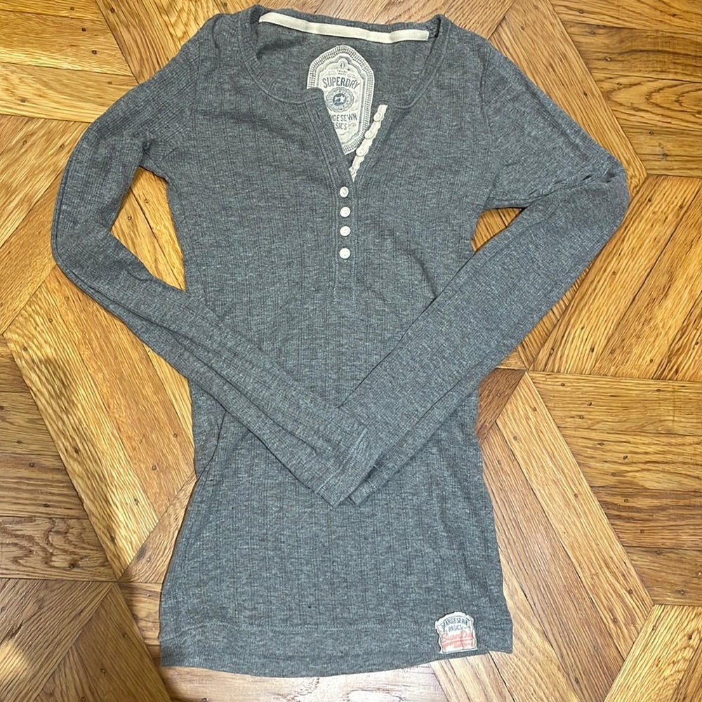 Y2K Superdry Henley top